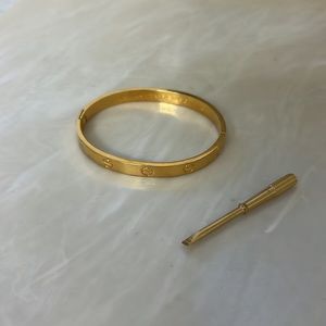 Cartier LOVE Bracelet ALDO CIPULLO Charles Revson